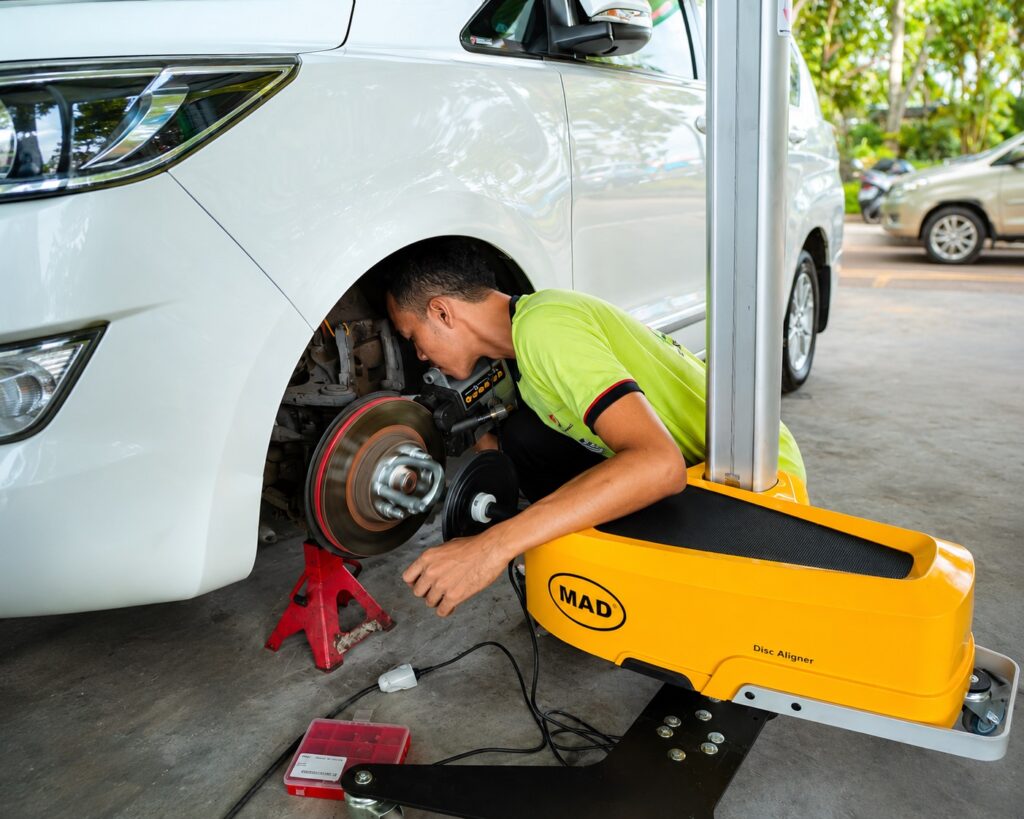 bubut cakram mobil terdekat